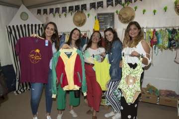 Summerlan se baña en Las Canteras (Foto José Manuel García)